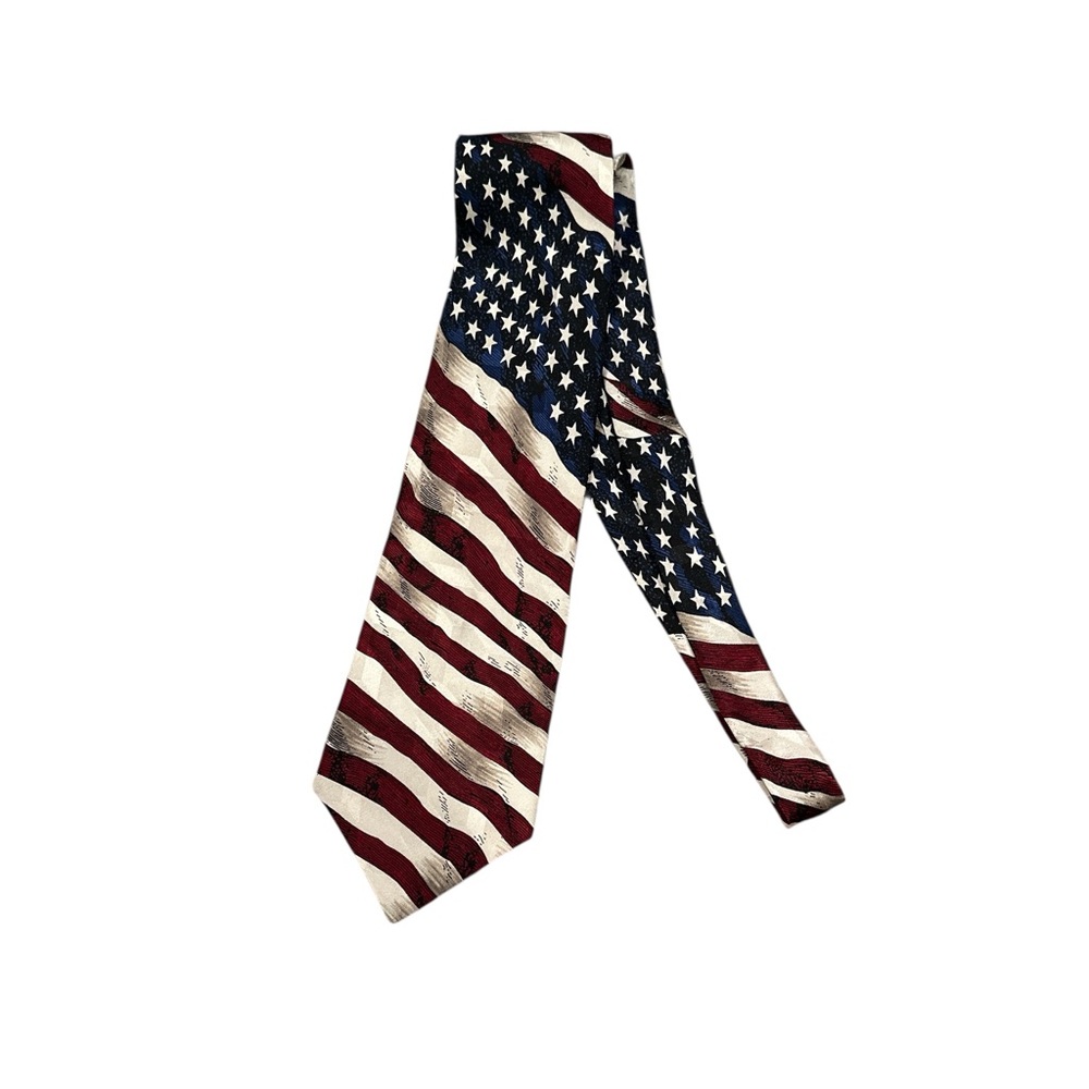 SILK RED WHITE BLUE ALL AMERICAN USA PATRIOTIC NECKTIE
